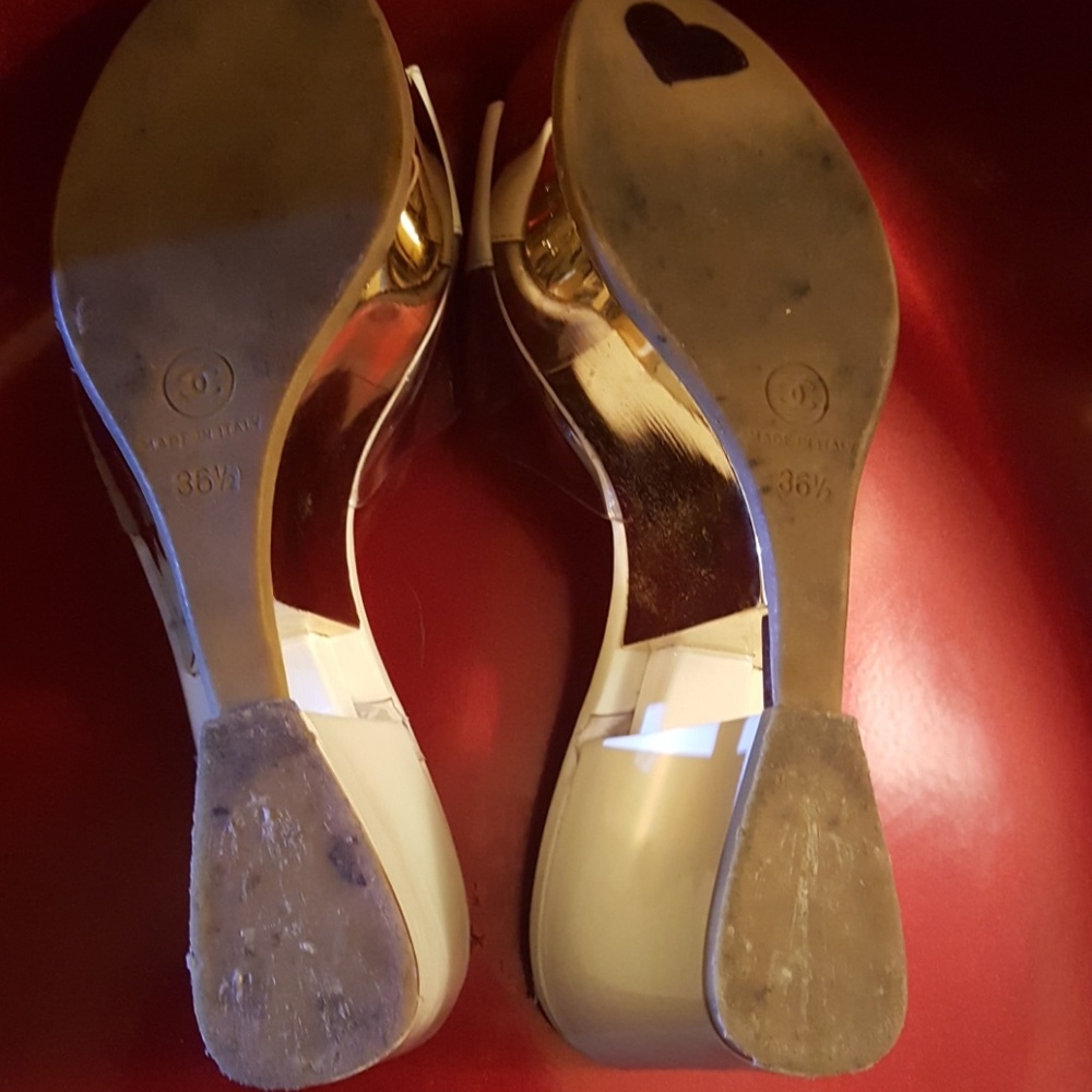 ** White & Gold Chanel Platforms ** - Picture 3 of 7